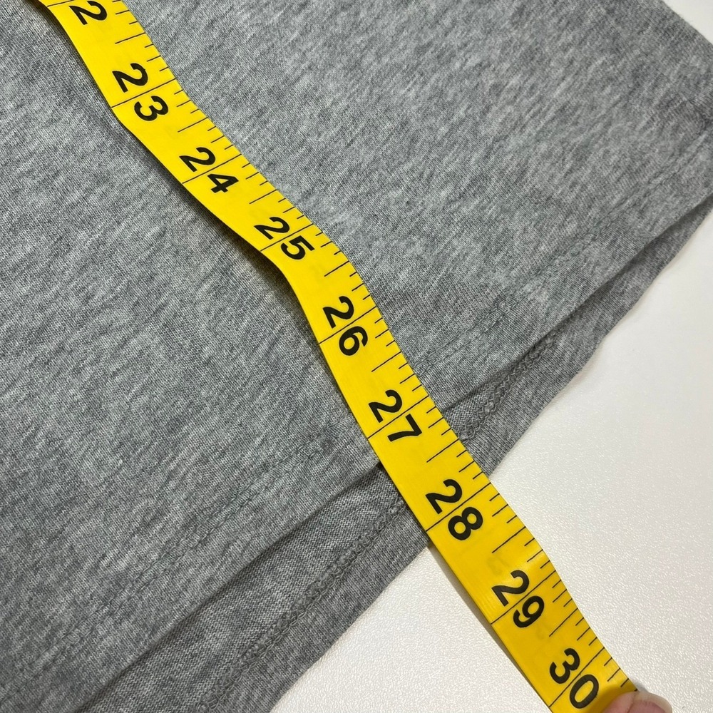 Nike Gray Heather Tee Unique Black Futura Raised Logo Short Sleeve Shirt - Picture 8 of 8